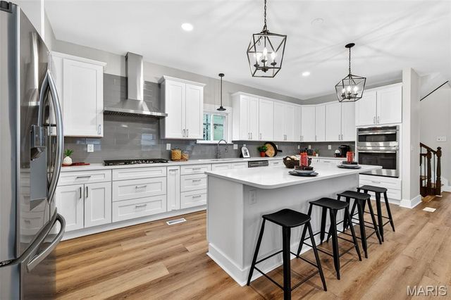 8711 Rosalie Avenue, Brentwood, MO 63144