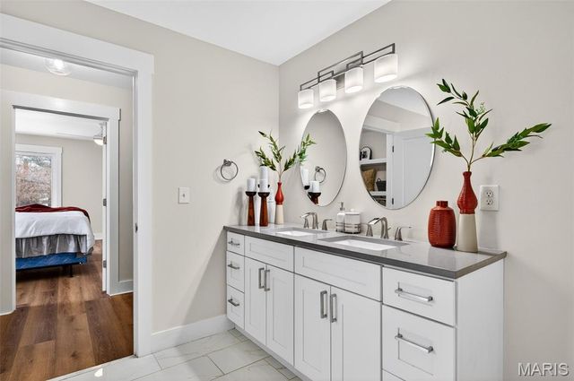 8711 Rosalie Avenue, Brentwood, MO 63144