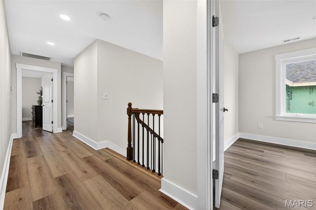 8711 Rosalie Avenue, Brentwood, MO 63144