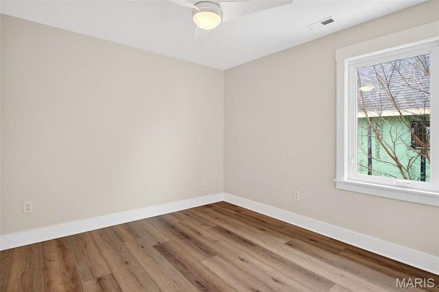 8711 Rosalie Avenue, Brentwood, MO 63144