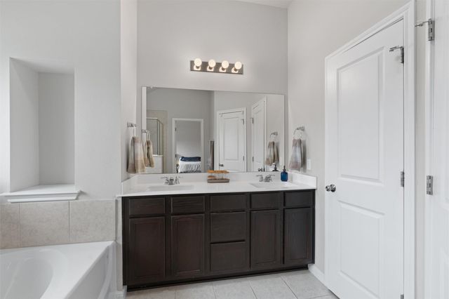 808 Wagon Spoke WAY, Liberty Hill, TX 78642