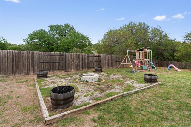 808 Wagon Spoke WAY, Liberty Hill, TX 78642