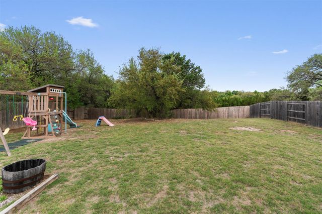 808 Wagon Spoke WAY, Liberty Hill, TX 78642