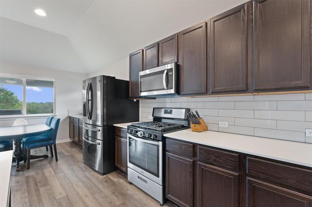 808 Wagon Spoke WAY, Liberty Hill, TX 78642