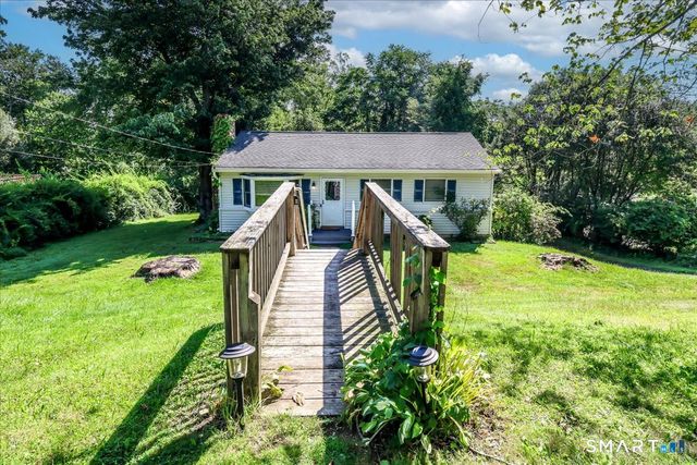 29 Overlook Drive, New Milford, CT 06776