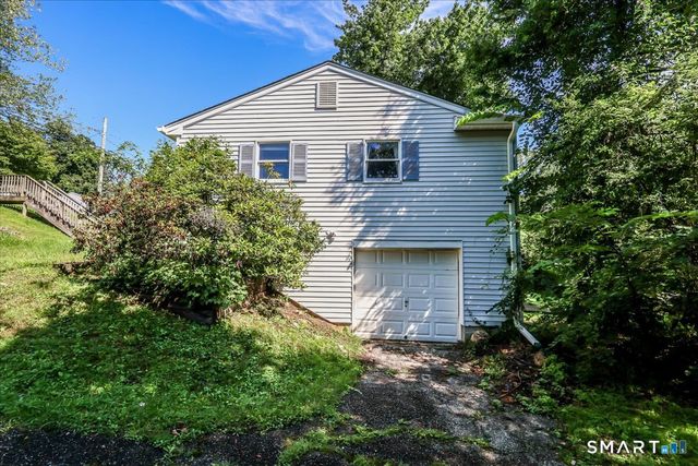 29 Overlook Drive, New Milford, CT 06776
