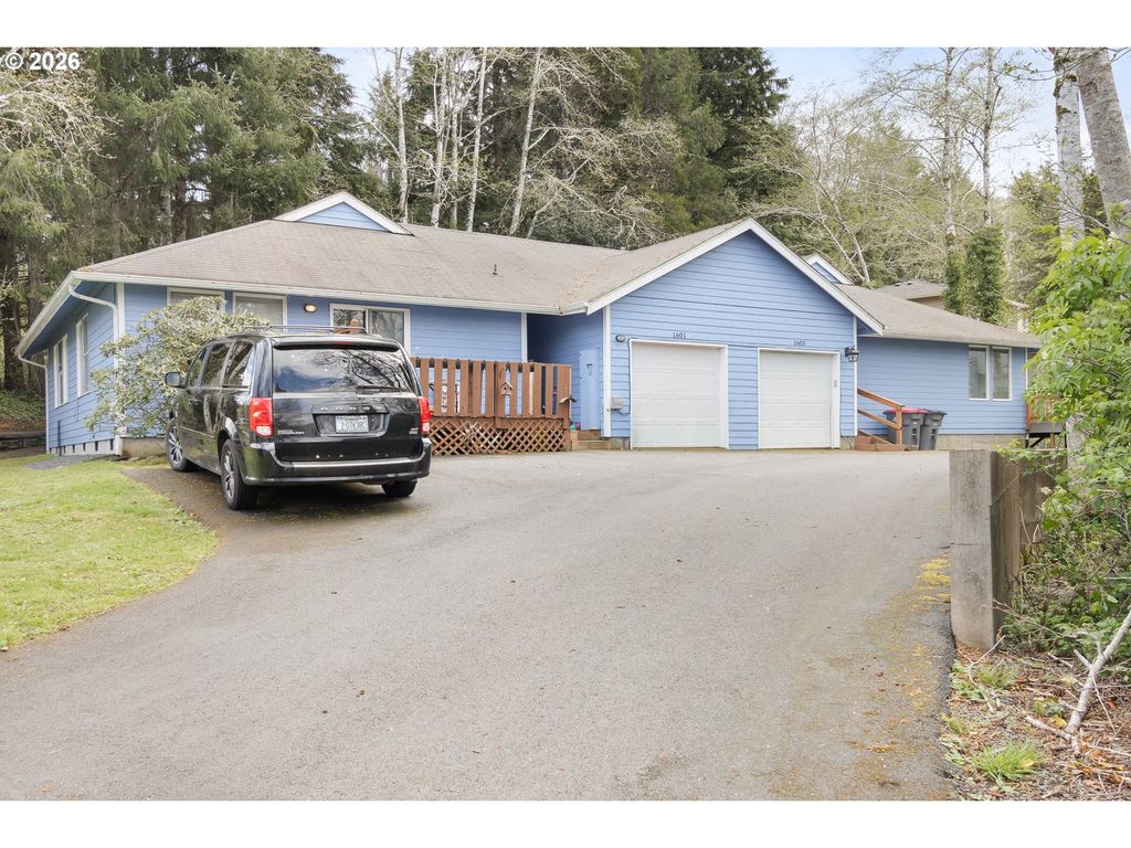 1601 SPRUCE Dr, Seaside, OR 97138