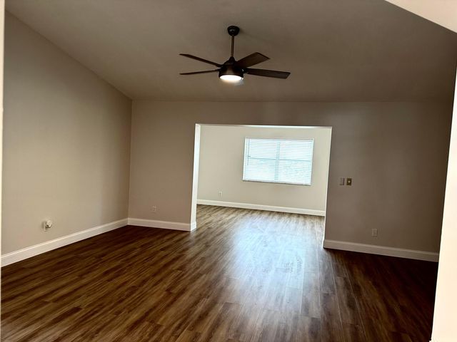 124 Stillwater Circle, Jupiter, FL 33458