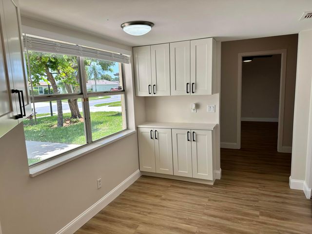 124 Stillwater Circle, Jupiter, FL 33458