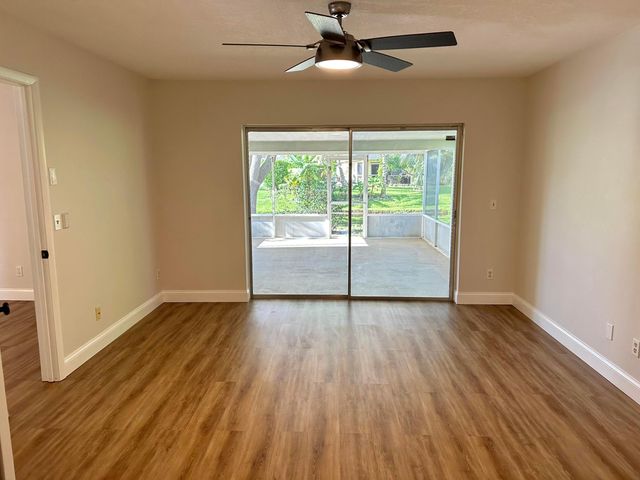 124 Stillwater Circle, Jupiter, FL 33458