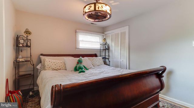 7 ROCKLAND TER, Lumberton, NJ 08048