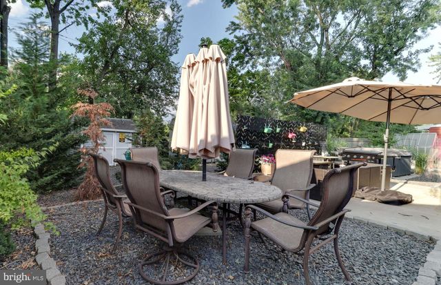 7 ROCKLAND TER, Lumberton, NJ 08048