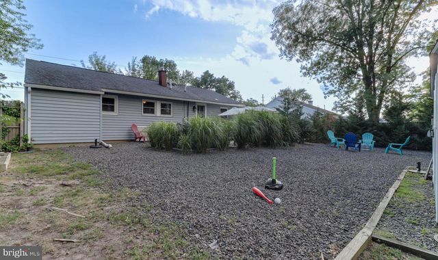 7 ROCKLAND TER, Lumberton, NJ 08048