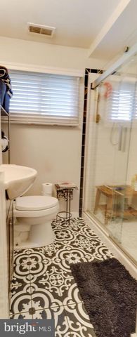 7 ROCKLAND TER, Lumberton, NJ 08048