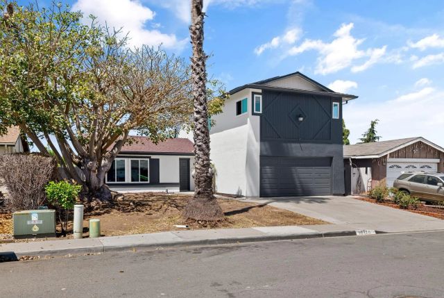 10170 Lady Bess Way, San Diego, CA 92126