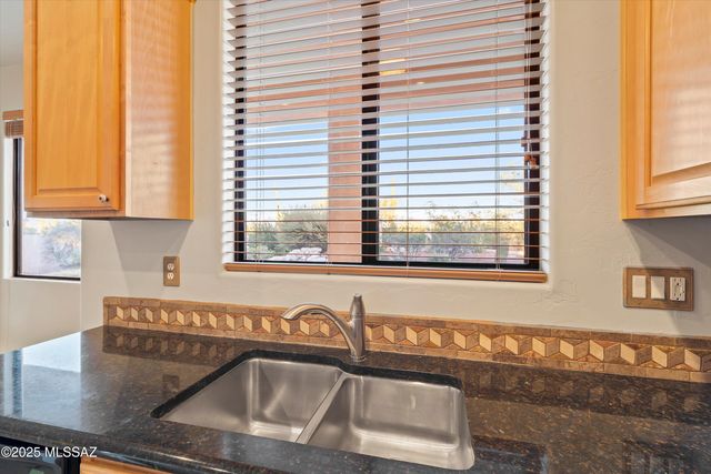 16567 S Saguaro View Lane, Vail, AZ 85641