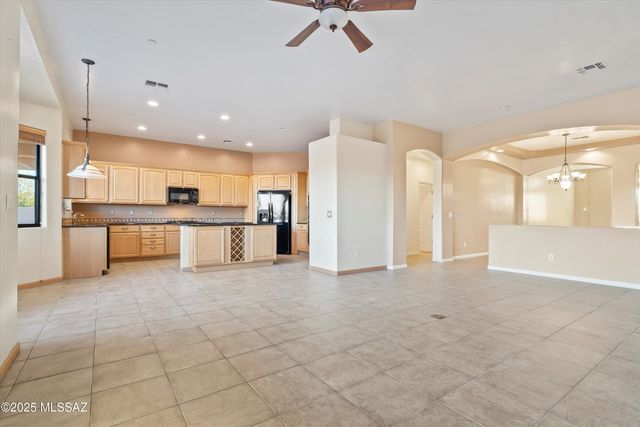 16567 S Saguaro View Lane, Vail, AZ 85641