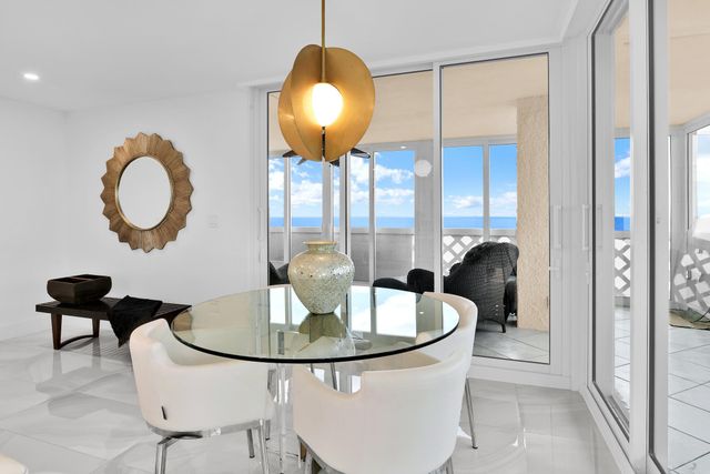 1200 S Ocean Boulevard PH A, Boca Raton, FL 33432
