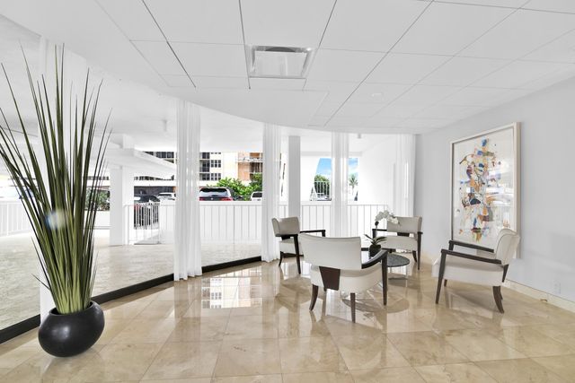 1200 S Ocean Boulevard PH A, Boca Raton, FL 33432