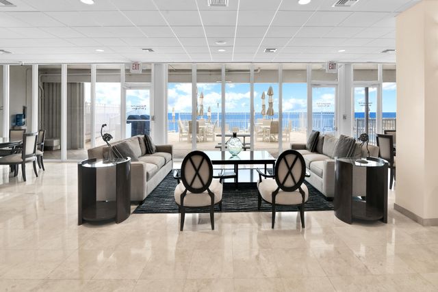 1200 S Ocean Boulevard PH A, Boca Raton, FL 33432