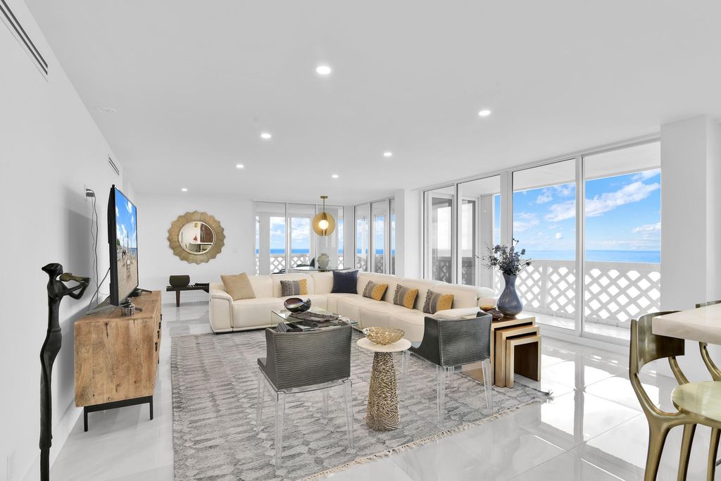 1200 S Ocean Boulevard PH A, Boca Raton, FL 33432