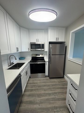 115 S South Boulevard 2c, Boynton Beach, FL 33435