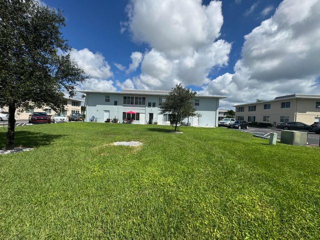 115 S South Boulevard 2c, Boynton Beach, FL 33435