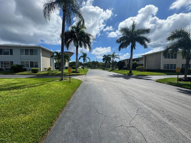 115 S South Boulevard 2c, Boynton Beach, FL 33435