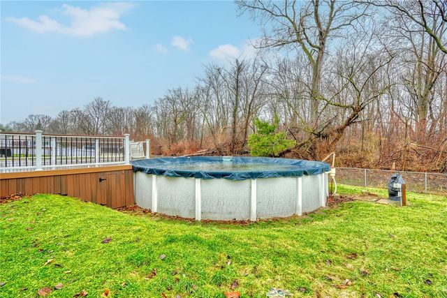 153 Donna Marie Cir N, Gates, NY 14606