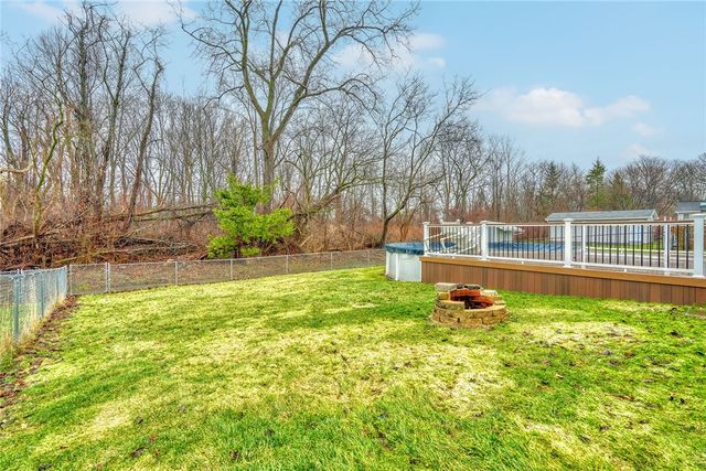 153 Donna Marie Cir N, Gates, NY 14606