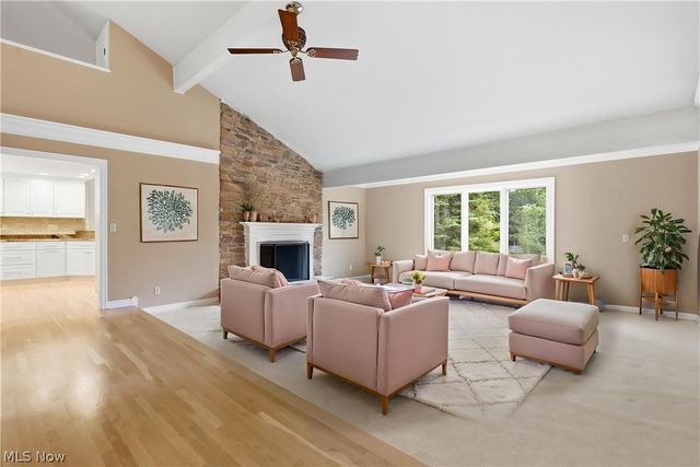 483 Concord Downs Lane, Aurora, OH 44202