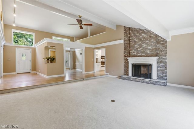 483 Concord Downs Lane, Aurora, OH 44202
