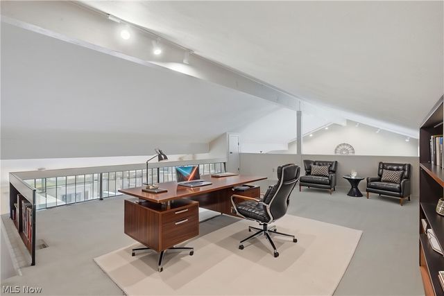 483 Concord Downs Lane, Aurora, OH 44202
