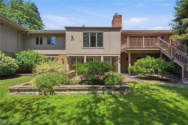 483 Concord Downs Lane, Aurora, OH 44202