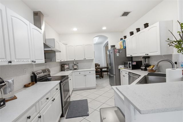 15125 SW 12th Terrace, Miami, FL 33194