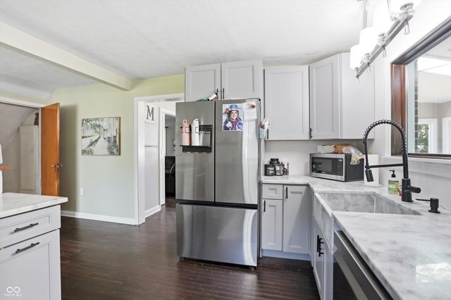 207 E Poplar Street, Danville, IN 46122