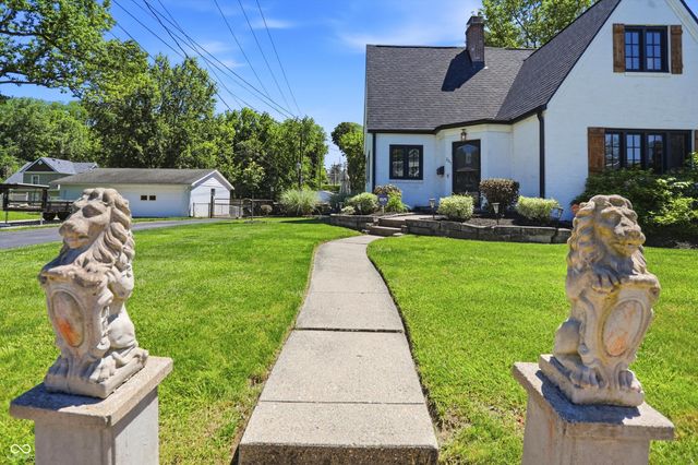 207 E Poplar Street, Danville, IN 46122
