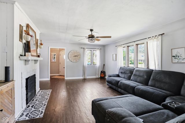 207 E Poplar Street, Danville, IN 46122