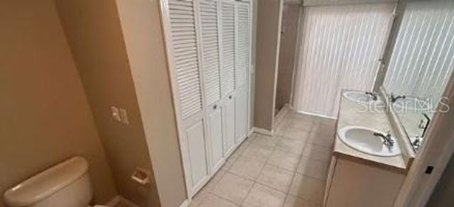 5697 COUNTRY LAKES DRIVE, Sarasota, FL 34243
