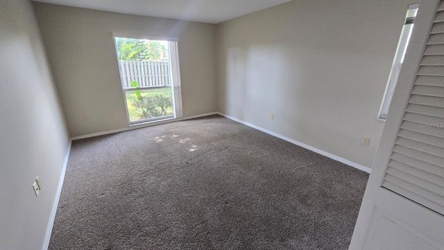 5697 COUNTRY LAKES DRIVE, Sarasota, FL 34243