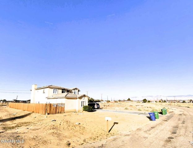 8553 Heather Avenue, California City, CA 93505