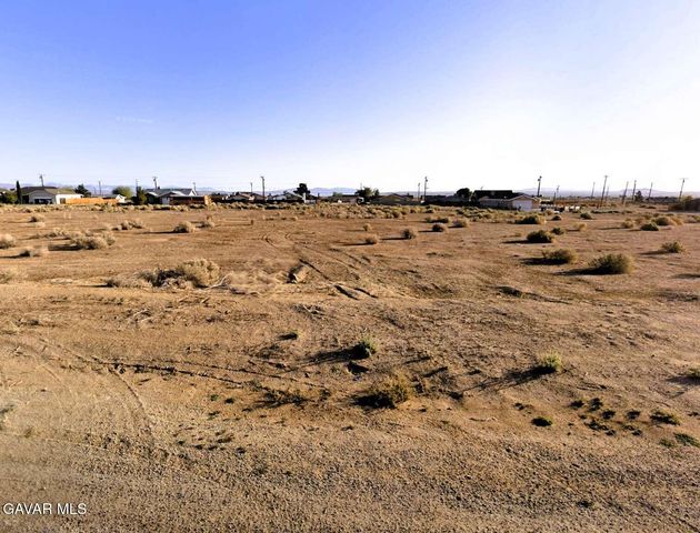 8553 Heather Avenue, California City, CA 93505