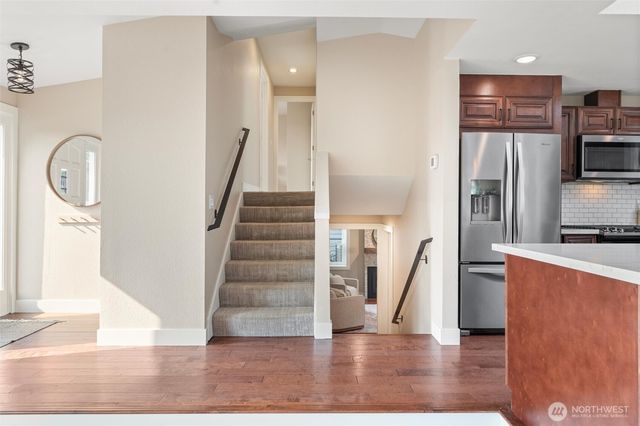 21331 9th Place W, Lynnwood, WA 98036