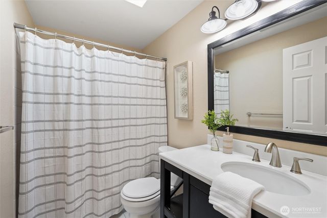 21331 9th Place W, Lynnwood, WA 98036