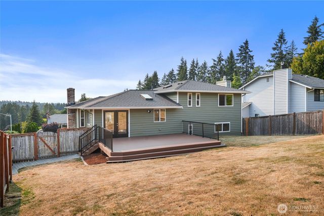 21331 9th Place W, Lynnwood, WA 98036