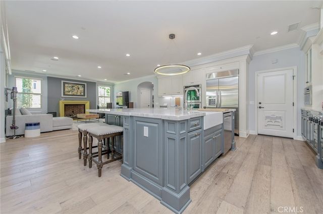 57 Statuary, Irvine, CA 92620
