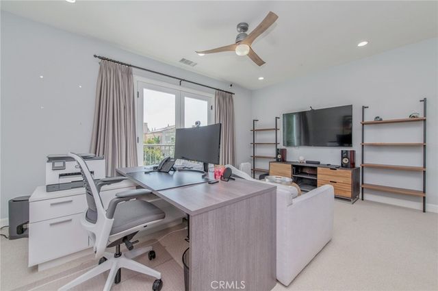 57 Statuary, Irvine, CA 92620