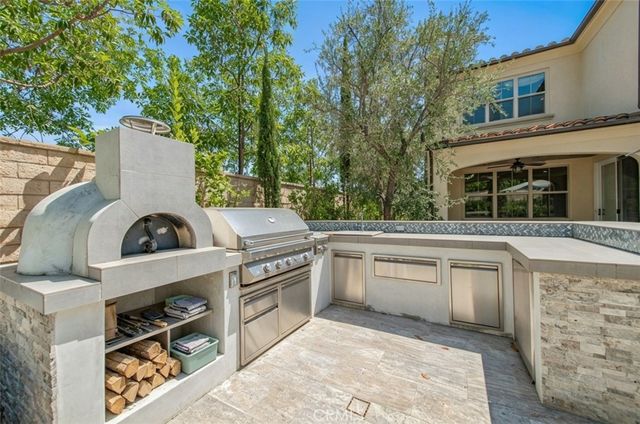 57 Statuary, Irvine, CA 92620