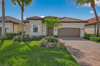 3001 Aviamar CIR, Naples, FL 34114