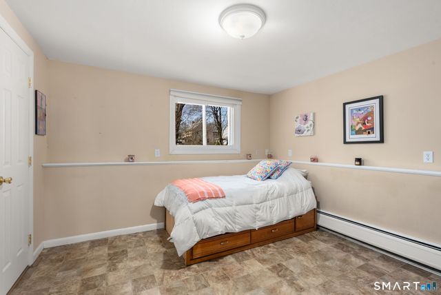 27 Fairweather Drive, Norwalk, CT 06851